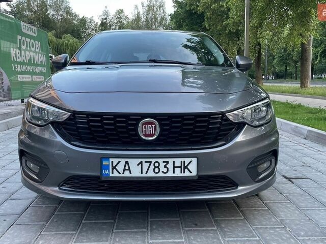 Серый Фиат Типо, объемом двигателя 1.3 л и пробегом 316 тыс. км за 6500 $, фото 1 на Automoto.ua