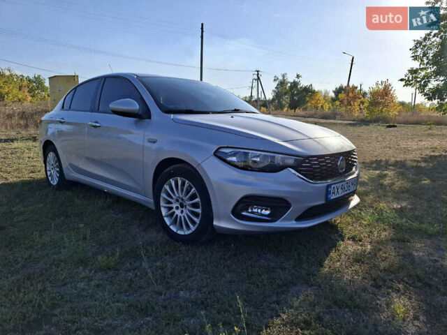 Серый Фиат Типо, объемом двигателя 1.37 л и пробегом 40 тыс. км за 9700 $, фото 1 на Automoto.ua