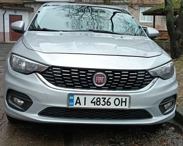 Сірий Фіат Тіпо, об'ємом двигуна 1.4 л та пробігом 176 тис. км за 8400 $, фото 1 на Automoto.ua