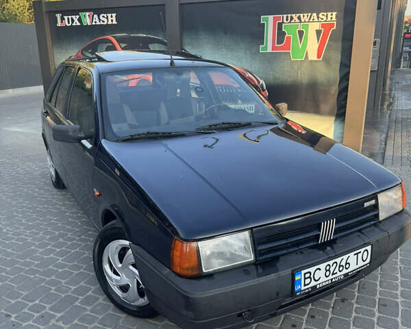 Синий Фиат Типо, объемом двигателя 1.6 л и пробегом 114 тыс. км за 1800 $, фото 1 на Automoto.ua