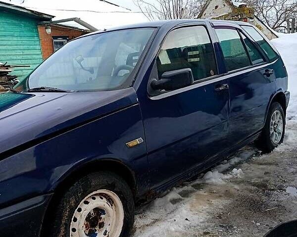 Синій Фіат Тіпо, об'ємом двигуна 1.6 л та пробігом 200 тис. км за 1000 $, фото 1 на Automoto.ua