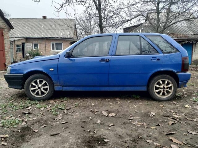 Синий Фиат Типо, объемом двигателя 0 л и пробегом 345 тыс. км за 784 $, фото 1 на Automoto.ua