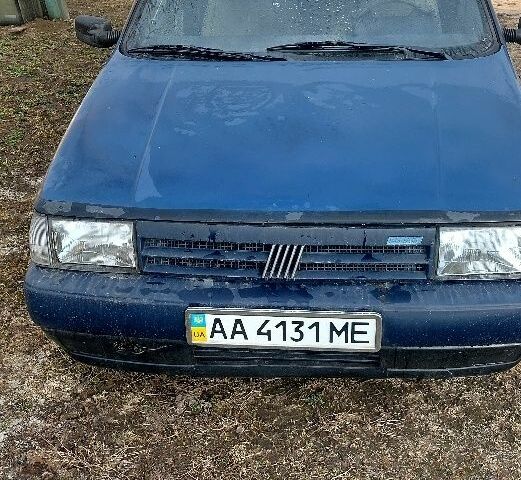 Синий Фиат Типо, объемом двигателя 1.4 л и пробегом 250 тыс. км за 1100 $, фото 1 на Automoto.ua