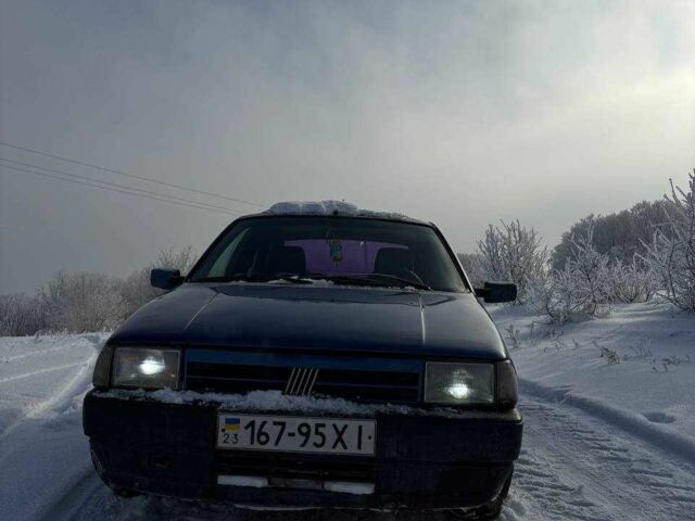 Синий Фиат Типо, объемом двигателя 1.4 л и пробегом 250 тыс. км за 1600 $, фото 1 на Automoto.ua