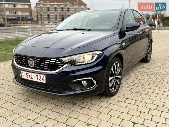 Синий Фиат Типо, объемом двигателя 1.6 л и пробегом 170 тыс. км за 10300 $, фото 1 на Automoto.ua