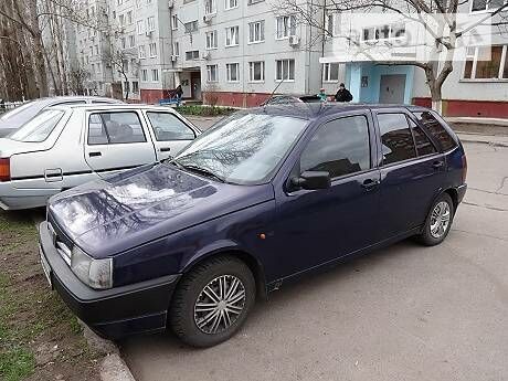 Синій Фіат Тіпо, об'ємом двигуна 1.4 л та пробігом 200 тис. км за 1500 $, фото 1 на Automoto.ua