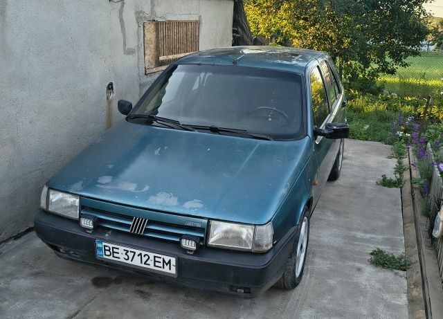 Зелений Фіат Тіпо, об'ємом двигуна 1.6 л та пробігом 340 тис. км за 894 $, фото 1 на Automoto.ua