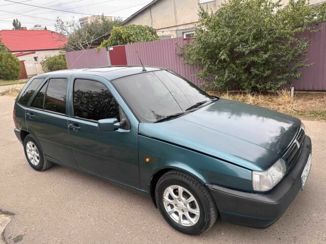 Фиат Типо 1994 в Одессе на Automoto.ua Зеленый Фиат Типо, объемом двигателя 1.4 л и пробегом 200 тыс. км за 1200 $, фото 1 на Automoto.ua