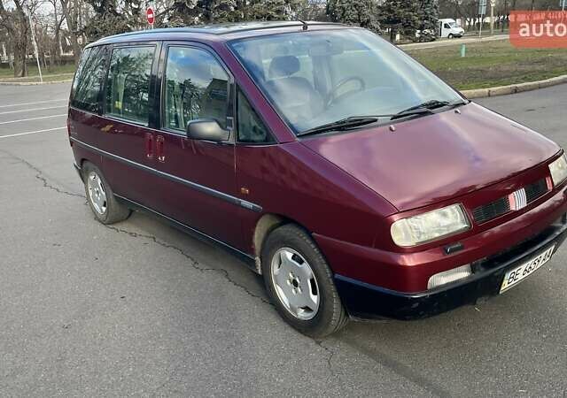 Красный Фиат Улиси, объемом двигателя 1.98 л и пробегом 183 тыс. км за 3800 $, фото 1 на Automoto.ua