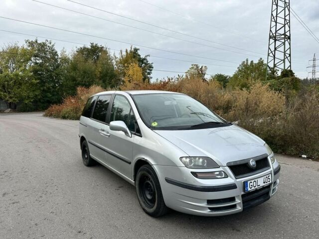 Фиат Улиси 2003 в Киеве на Automoto.ua Серый Фиат Улиси, объемом двигателя 0 л и пробегом 250 тыс. км за 1899 $, фото 1 на Automoto.ua