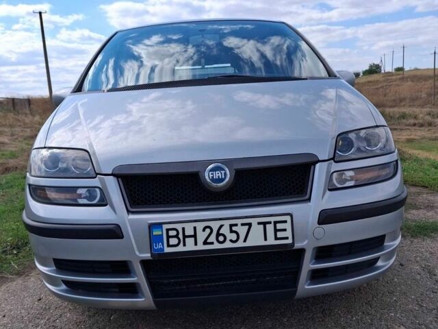 Сірий Фіат Улісе, об'ємом двигуна 2.18 л та пробігом 295 тис. км за 4500 $, фото 1 на Automoto.ua