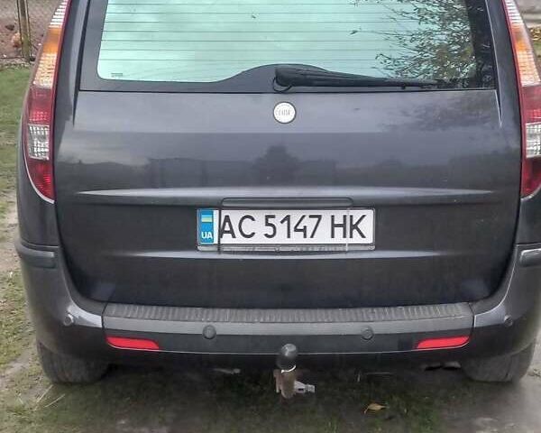 Серый Фиат Улиси, объемом двигателя 2.2 л и пробегом 250 тыс. км за 4700 $, фото 1 на Automoto.ua