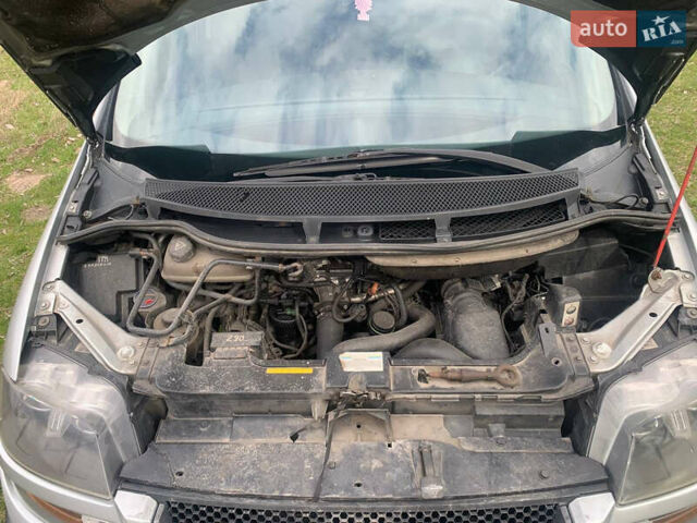 Серый Фиат Улиси, объемом двигателя 2 л и пробегом 327 тыс. км за 4400 $, фото 1 на Automoto.ua