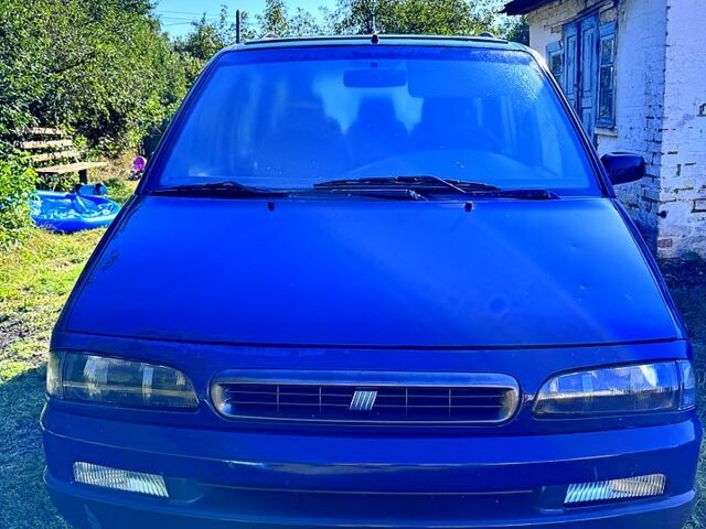 Синий Фиат Улиси, объемом двигателя 2 л и пробегом 299 тыс. км за 2500 $, фото 1 на Automoto.ua