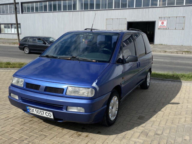 Синій Фіат Улісе, об'ємом двигуна 2 л та пробігом 272 тис. км за 2200 $, фото 1 на Automoto.ua