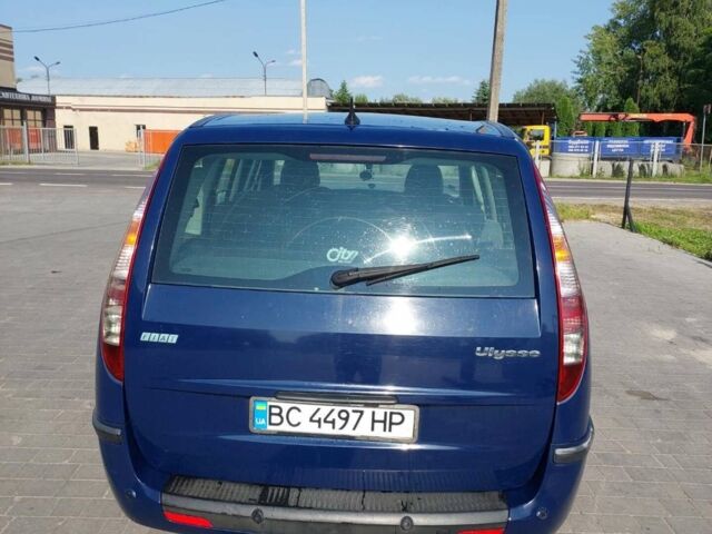 Синий Фиат Улиси, объемом двигателя 2 л и пробегом 350 тыс. км за 4500 $, фото 1 на Automoto.ua