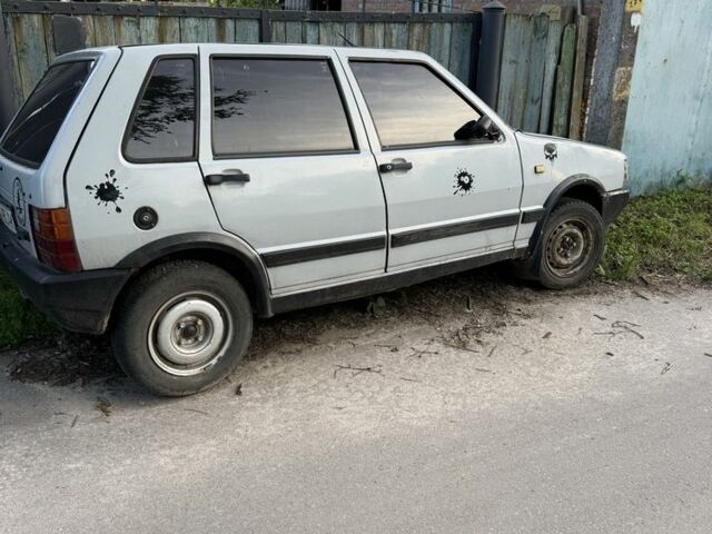 Белый Фиат Уно, объемом двигателя 0 л и пробегом 150 тыс. км за 341 $, фото 1 на Automoto.ua