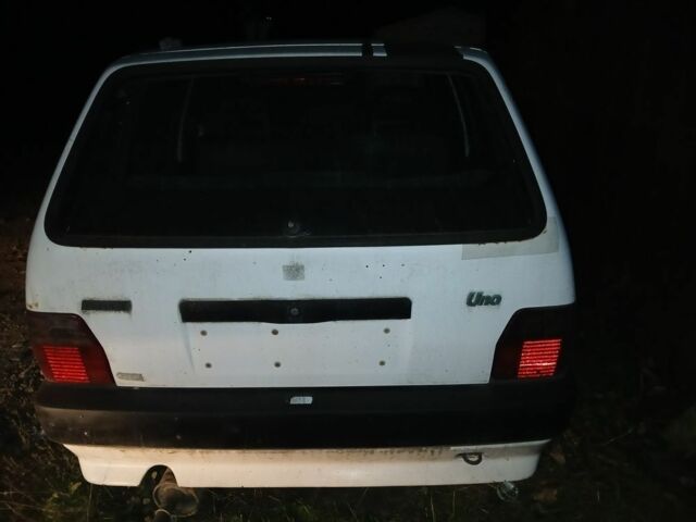 Білий Фіат Уно, об'ємом двигуна 1 л та пробігом 234 тис. км за 285 $, фото 1 на Automoto.ua