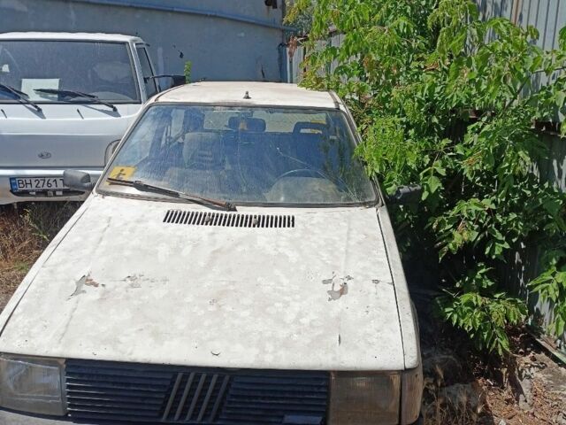 Білий Фіат Уно, об'ємом двигуна 1 л та пробігом 400 тис. км за 200 $, фото 1 на Automoto.ua
