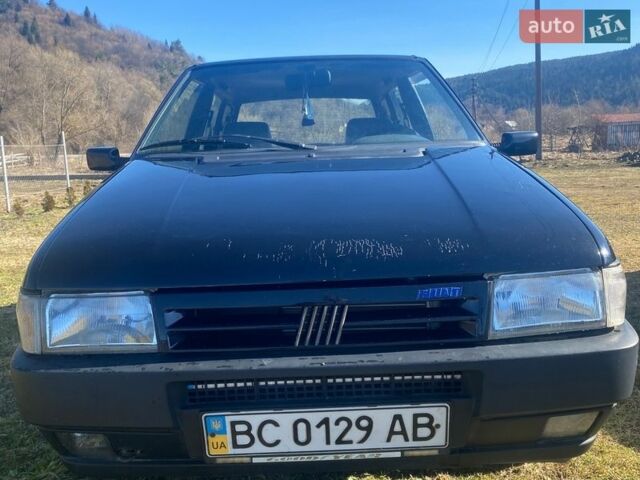 Чорний Фіат Уно, об'ємом двигуна 0.25 л та пробігом 157 тис. км за 1500 $, фото 1 на Automoto.ua