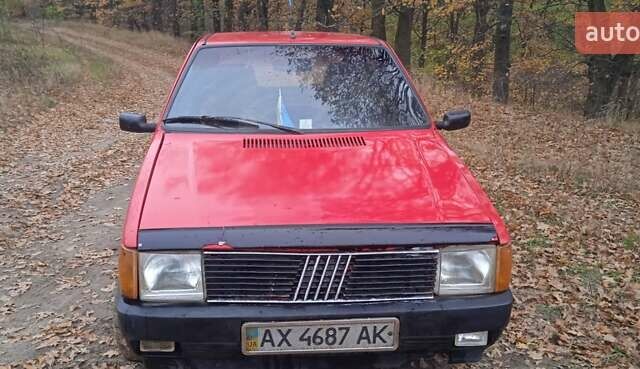 Червоний Фіат Уно, об'ємом двигуна 1.1 л та пробігом 280 тис. км за 900 $, фото 1 на Automoto.ua