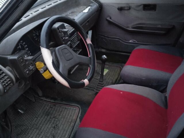 Фиат Уно, объемом двигателя 1.1 л и пробегом 250 тыс. км за 350 $, фото 1 на Automoto.ua