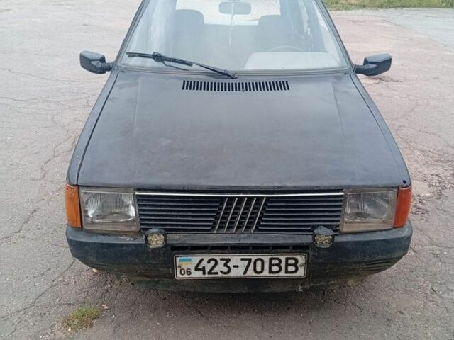 Фиат Уно, объемом двигателя 1 л и пробегом 1 тыс. км за 350 $, фото 1 на Automoto.ua