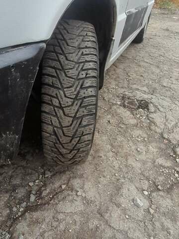 Сірий Фіат Уно, об'ємом двигуна 1.3 л та пробігом 223 тис. км за 800 $, фото 1 на Automoto.ua