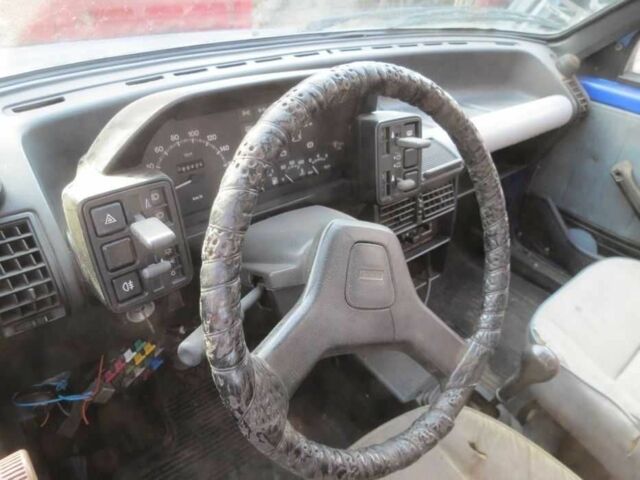 Серый Фиат Уно, объемом двигателя 0 л и пробегом 230 тыс. км за 675 $, фото 1 на Automoto.ua