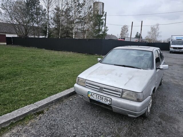 Сірий Фіат Уно, об'ємом двигуна 1.4 л та пробігом 100 тис. км за 450 $, фото 1 на Automoto.ua