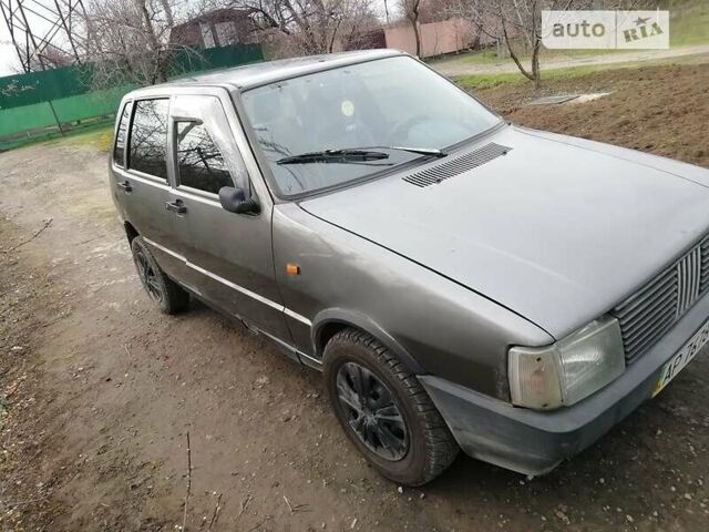 Сірий Фіат Уно, об'ємом двигуна 1.3 л та пробігом 300 тис. км за 1200 $, фото 1 на Automoto.ua