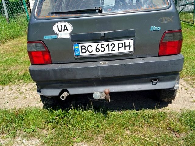 Серый Фиат Уно, объемом двигателя 1.7 л и пробегом 250 тыс. км за 1000 $, фото 1 на Automoto.ua