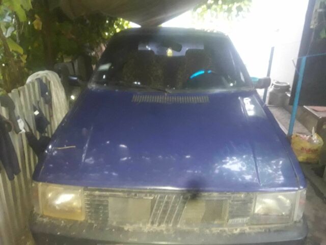 Синий Фиат Уно, объемом двигателя 1 л и пробегом 1000 тыс. км за 466 $, фото 1 на Automoto.ua