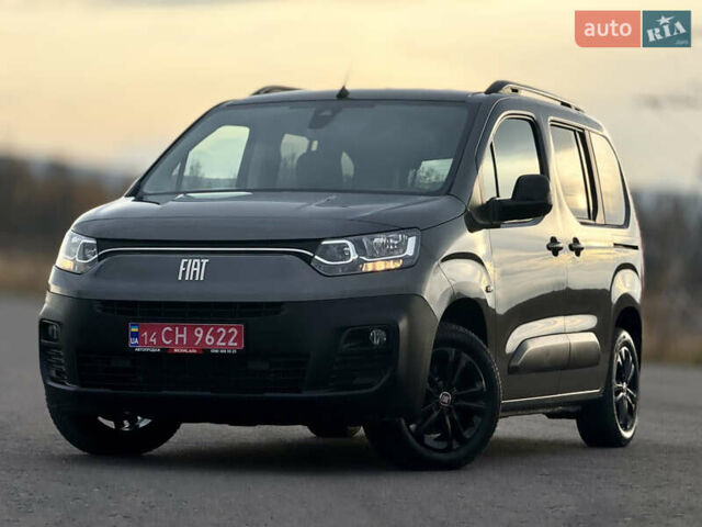 Сірий Фіат E-Doblo, об'ємом двигуна 0 л та пробігом 1 тис. км за 22600 $, фото 1 на Automoto.ua