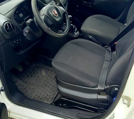 Білий Фіат Fiorino, об'ємом двигуна 1.4 л та пробігом 182 тис. км за 7800 $, фото 1 на Automoto.ua