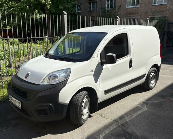 Белый Фиат Fiorino, объемом двигателя 1.37 л и пробегом 68 тыс. км за 9999 $, фото 1 на Automoto.ua