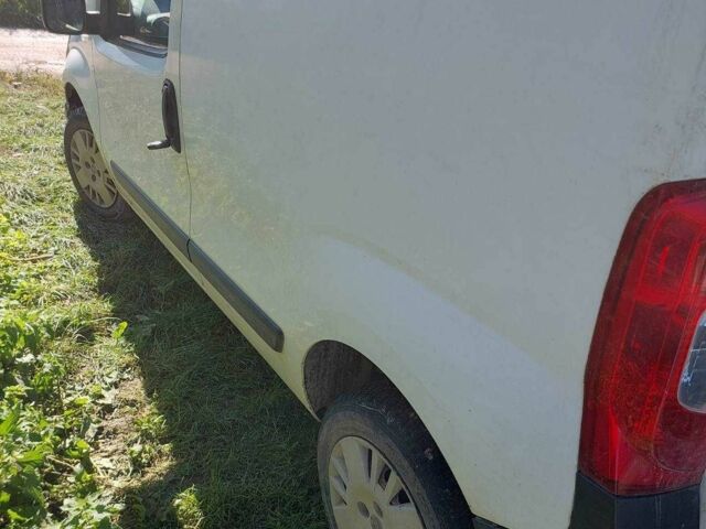 Белый Фиат Fiorino, объемом двигателя 1.3 л и пробегом 218 тыс. км за 3500 $, фото 1 на Automoto.ua