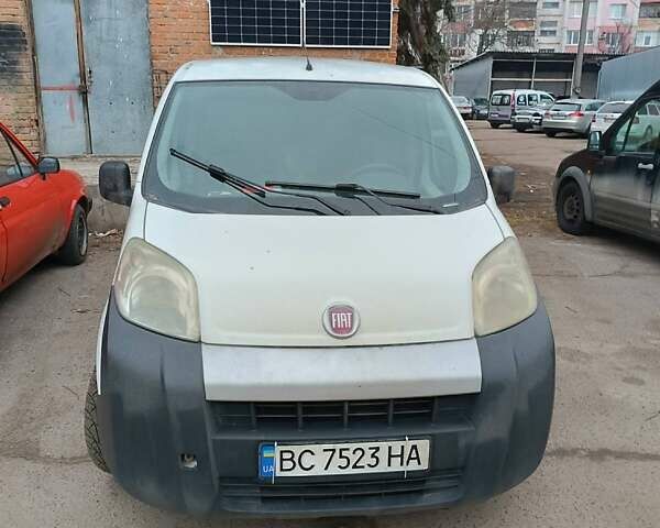 Белый Фиат Fiorino, объемом двигателя 1.25 л и пробегом 390 тыс. км за 2999 $, фото 1 на Automoto.ua