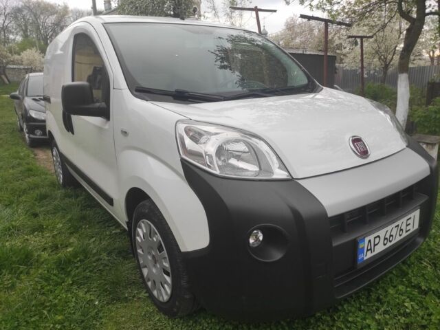 Белый Фиат Fiorino, объемом двигателя 1.2 л и пробегом 189 тыс. км за 5500 $, фото 1 на Automoto.ua