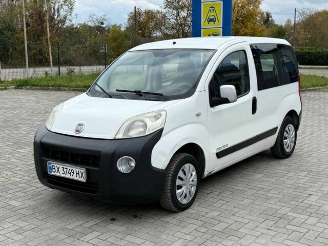 Белый Фиат Fiorino, объемом двигателя 1.2 л и пробегом 300 тыс. км за 2900 $, фото 1 на Automoto.ua