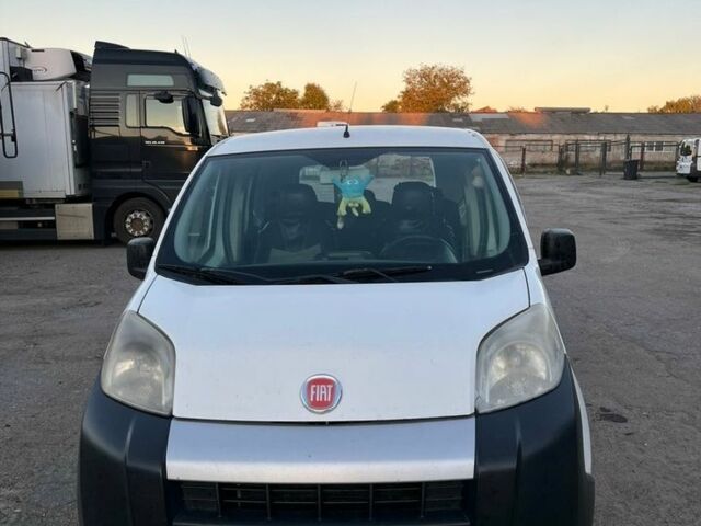 Белый Фиат Fiorino, объемом двигателя 1.4 л и пробегом 260 тыс. км за 3850 $, фото 1 на Automoto.ua