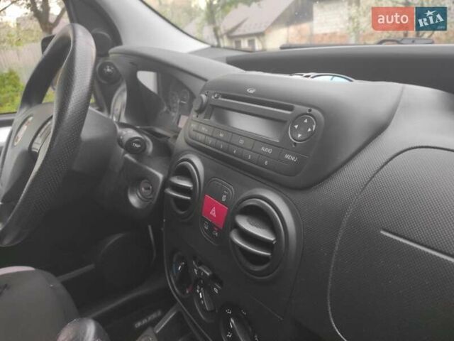 Белый Фиат Fiorino, объемом двигателя 1.2 л и пробегом 189 тыс. км за 5500 $, фото 1 на Automoto.ua