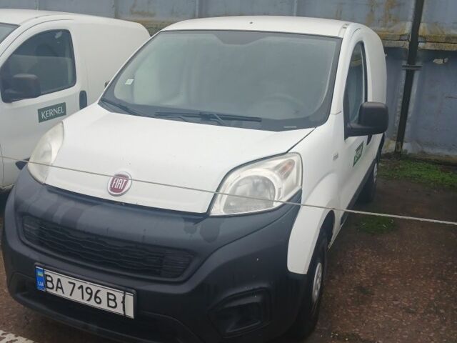 Белый Фиат Fiorino, объемом двигателя 1.2 л и пробегом 170 тыс. км за 3551 $, фото 1 на Automoto.ua
