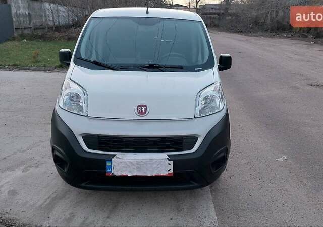 Белый Фиат Fiorino, объемом двигателя 1.37 л и пробегом 110 тыс. км за 7500 $, фото 1 на Automoto.ua