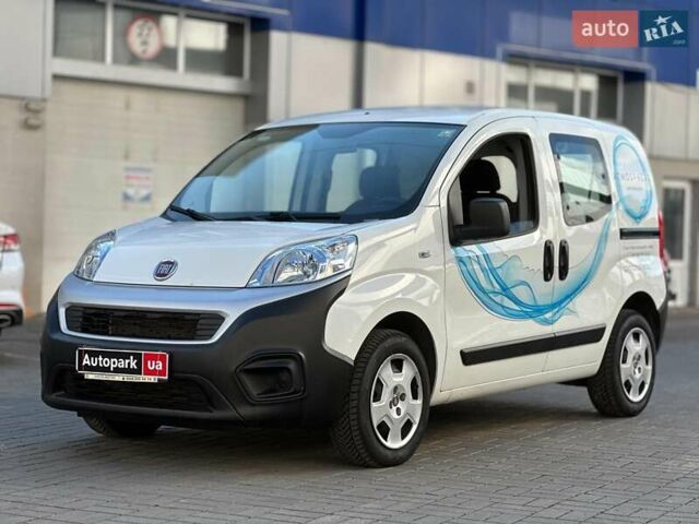 Белый Фиат Fiorino, объемом двигателя 1.3 л и пробегом 90 тыс. км за 9290 $, фото 1 на Automoto.ua