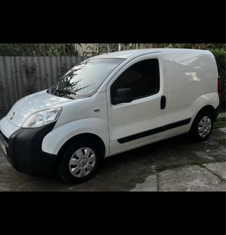 Белый Фиат Fiorino, объемом двигателя 1.3 л и пробегом 283 тыс. км за 4200 $, фото 1 на Automoto.ua