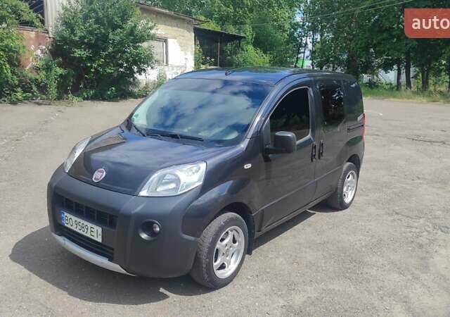 Черный Фиат Fiorino, объемом двигателя 1.25 л и пробегом 181 тыс. км за 4800 $, фото 1 на Automoto.ua