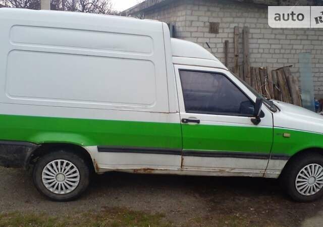 Фиат Fiorino, объемом двигателя 1.7 л и пробегом 290 тыс. км за 1600 $, фото 1 на Automoto.ua