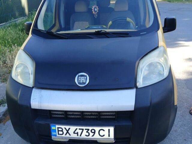 Желтый Фиат Fiorino, объемом двигателя 1.2 л и пробегом 214 тыс. км за 3300 $, фото 1 на Automoto.ua