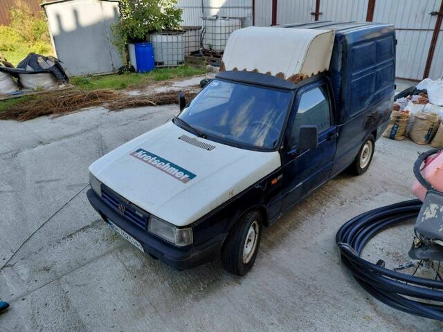 Синій Фіат Fiorino, об'ємом двигуна 1.1 л та пробігом 400 тис. км за 1213 $, фото 1 на Automoto.ua